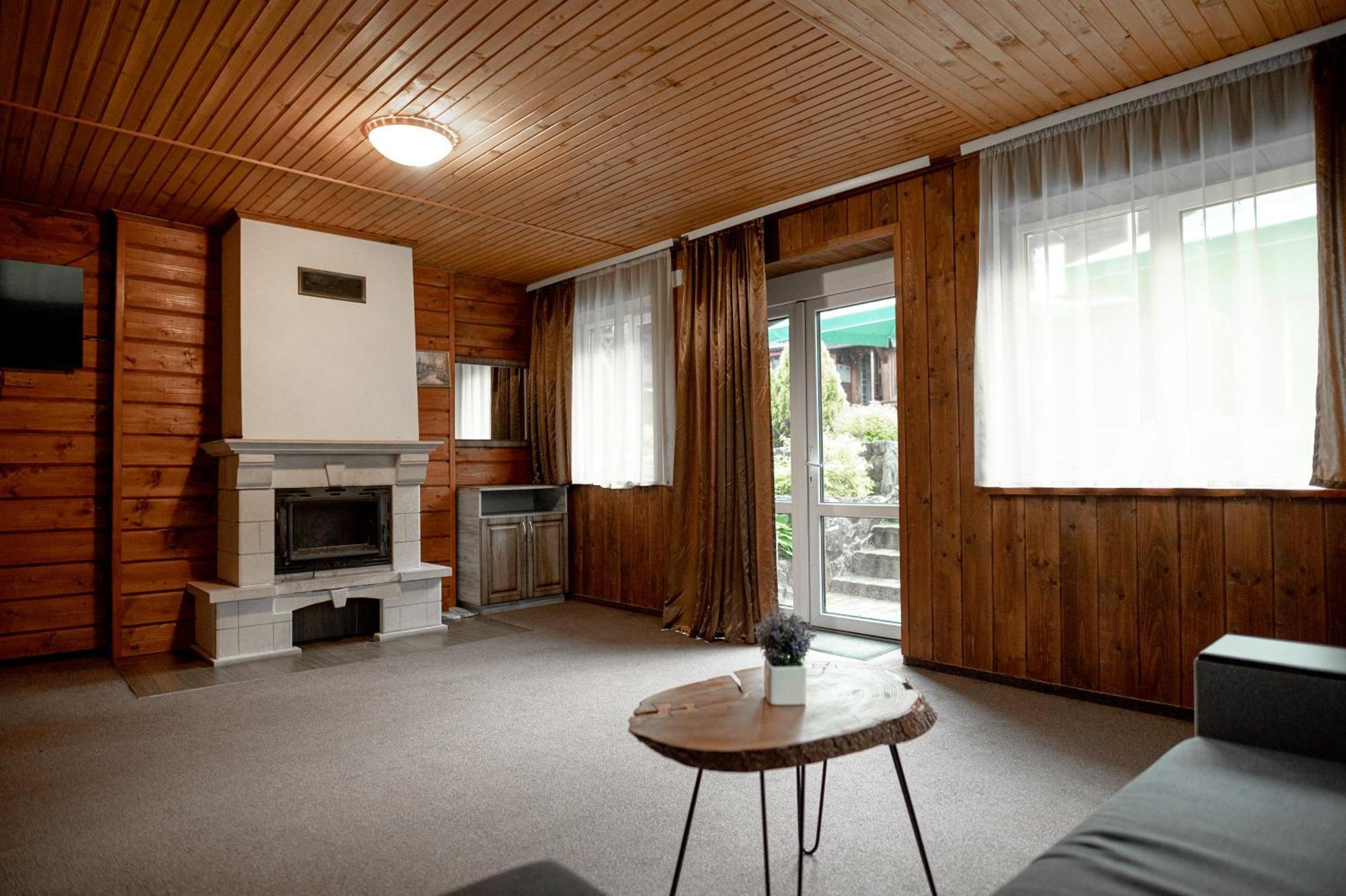 Chalet Filvarok Slavske Exterior photo